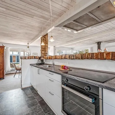 Feriehus Bjart - 50m To The Fjord By Interhome