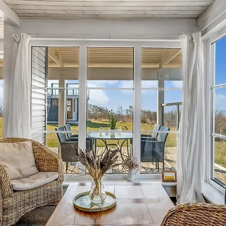 Feriehus Bjart - 50m To The Fjord By Interhome