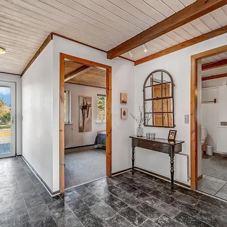 Casa de Férias Bjart - 50m To The Fjord By Interhome *
